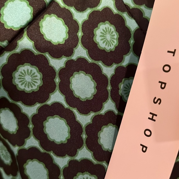NWT TOPSHOP MINI US 12 SLIP-DRESS GEO PRINT GREEN - Picture 6 of 8